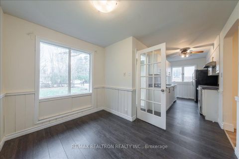 Photo 14 at 97 Park Crescent, Oak Ridges Lake Wilcox, Richmond Hill