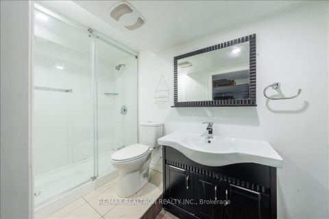 Photo 33 at 97 Park Crescent, Oak Ridges Lake Wilcox, Richmond Hill