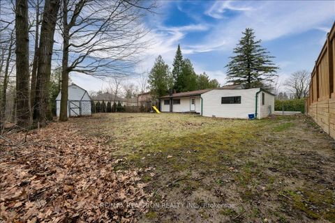 Photo 34 at 97 Park Crescent, Oak Ridges Lake Wilcox, Richmond Hill