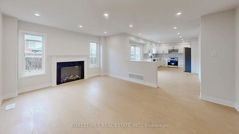 Photo 19 at 10 Reddenhurst Crescent, Keswick South, Georgina