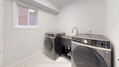 Photo 22 at 10 Reddenhurst Crescent, Keswick South, Georgina