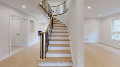 Photo 23 at 10 Reddenhurst Crescent, Keswick South, Georgina