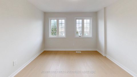 Photo 35 at 10 Reddenhurst Crescent, Keswick South, Georgina