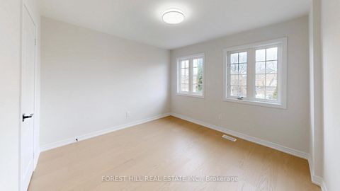 Photo 36 at 10 Reddenhurst Crescent, Keswick South, Georgina