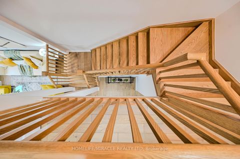 Photo 23 at 29 Turnberry Lane, Painswick South, Barrie