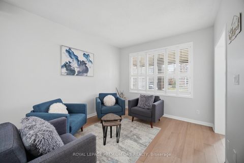 Photo 6 at 21 Ocean Avenue, Vellore Village, Vaughan