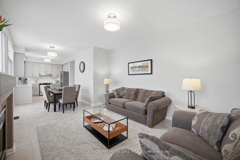 Photo 20 at 21 Ocean Avenue, Vellore Village, Vaughan