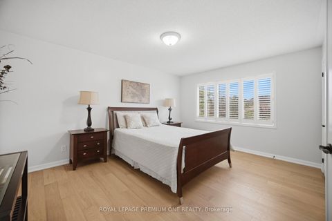 Photo 25 at 21 Ocean Avenue, Vellore Village, Vaughan