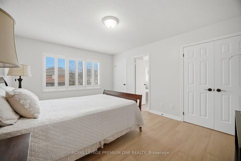 Photo 27 at 21 Ocean Avenue, Vellore Village, Vaughan