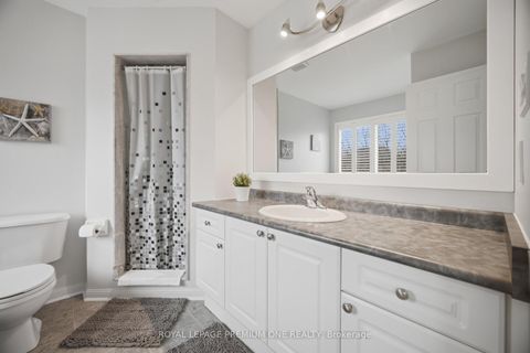 Photo 28 at 21 Ocean Avenue, Vellore Village, Vaughan