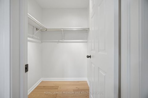 Photo 30 at 21 Ocean Avenue, Vellore Village, Vaughan