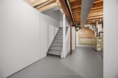 Photo 40 at 21 Ocean Avenue, Vellore Village, Vaughan