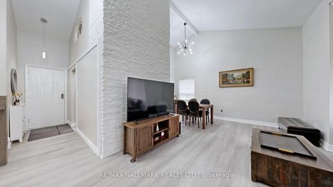 Photo 5 at 27 Benleigh Drive, Woburn, Toronto