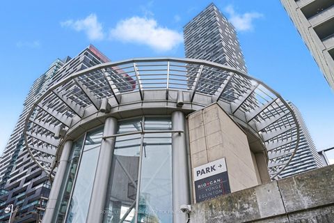 Photo 19 at 1009 - 398 Eglinton Avenue E, Mount Pleasant East, Toronto