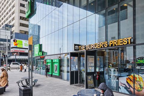 Photo 25 at 1009 - 398 Eglinton Avenue E, Mount Pleasant East, Toronto