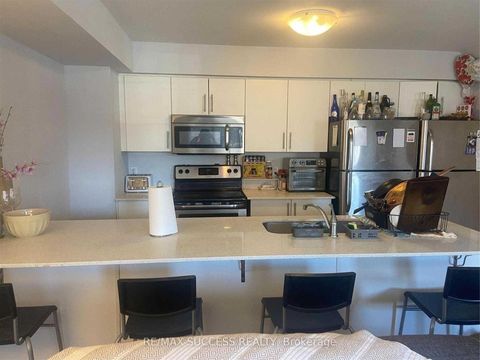 Photo 4 at 9 - 246 Penetanguishene Road, Georgian Drive, Barrie