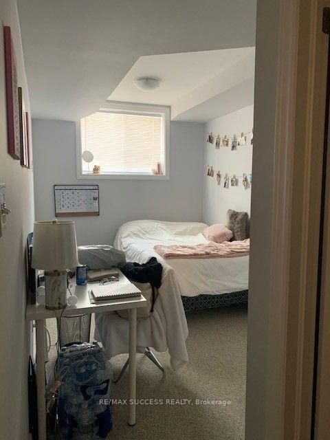 Photo 7 at 9 - 246 Penetanguishene Road, Georgian Drive, Barrie