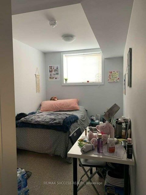 Photo 8 at 9 - 246 Penetanguishene Road, Georgian Drive, Barrie