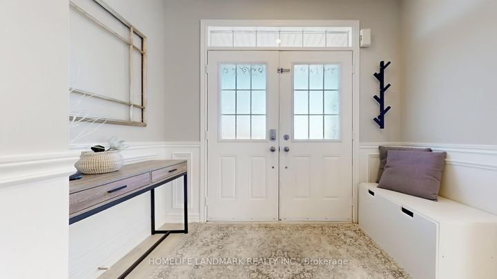 Photo 1 at 13 Woodway Lane, Cornell, Markham