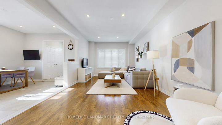 Photo 8 at 13 Woodway Lane, Cornell, Markham