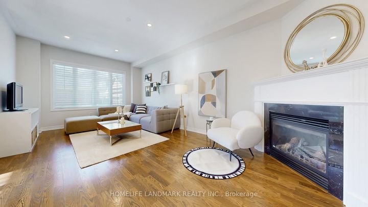 Photo 9 at 13 Woodway Lane, Cornell, Markham