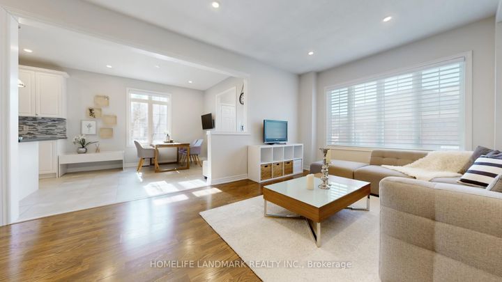 Photo 12 at 13 Woodway Lane, Cornell, Markham