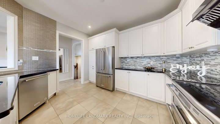 Photo 16 at 13 Woodway Lane, Cornell, Markham