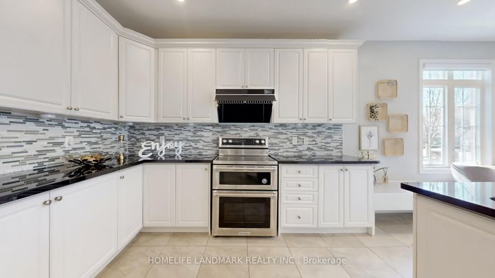 Photo 17 at 13 Woodway Lane, Cornell, Markham