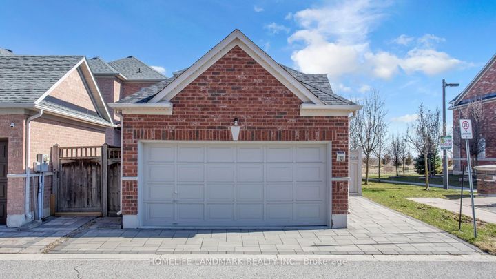 Photo 45 at 13 Woodway Lane, Cornell, Markham