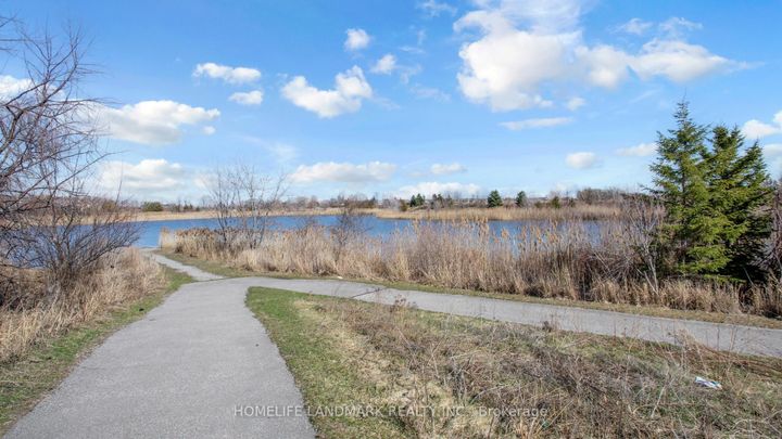 Photo 47 at 13 Woodway Lane, Cornell, Markham