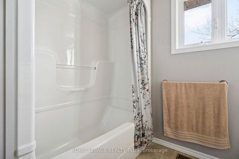 Photo 21 at 7719 Poplar Side Road, Rural Clearview, Clearview