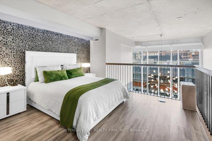 Photo 23 at 318 - 5 Hanna Avenue, Niagara, Toronto