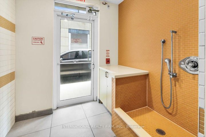 Photo 41 at 318 - 5 Hanna Avenue, Niagara, Toronto