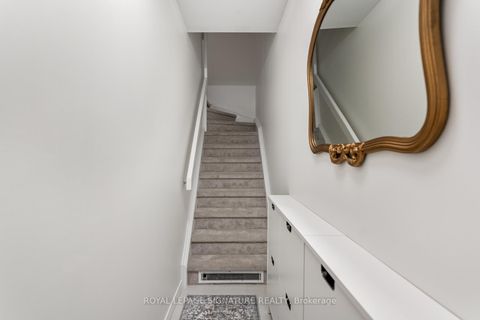 Photo 5 at 223 - 26 Western Battery Road, Niagara, Toronto