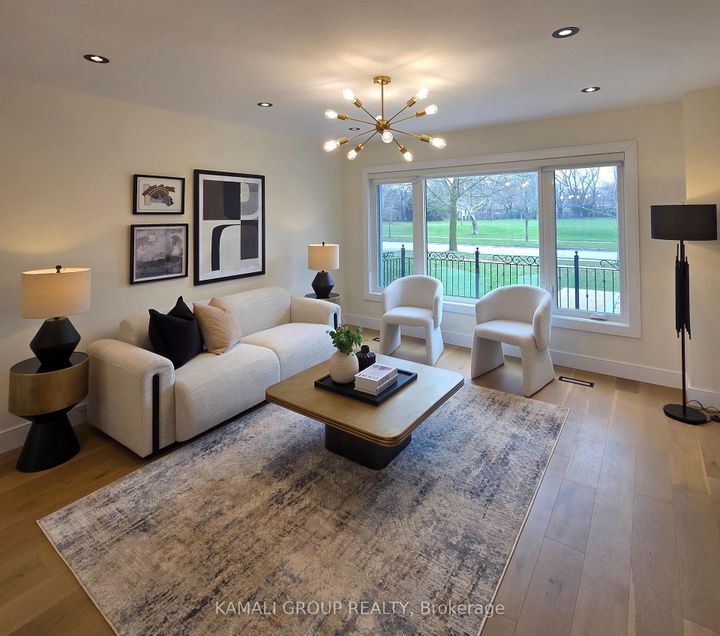 Photo 1 at 169 Charlton Boulevard, Newtonbrook West, Toronto