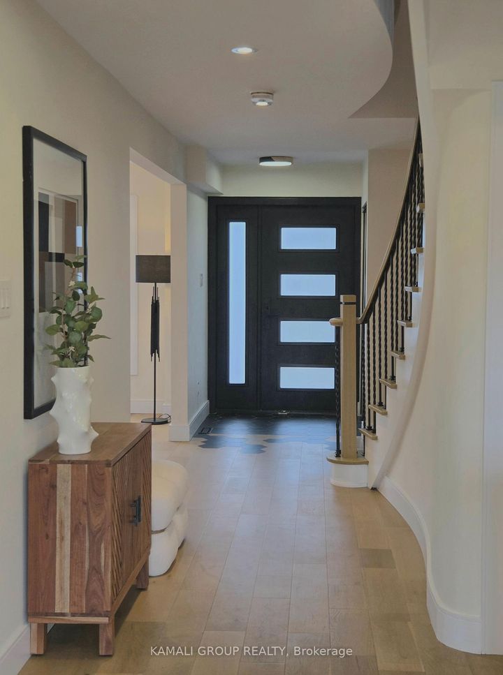 Photo 5 at 169 Charlton Boulevard, Newtonbrook West, Toronto