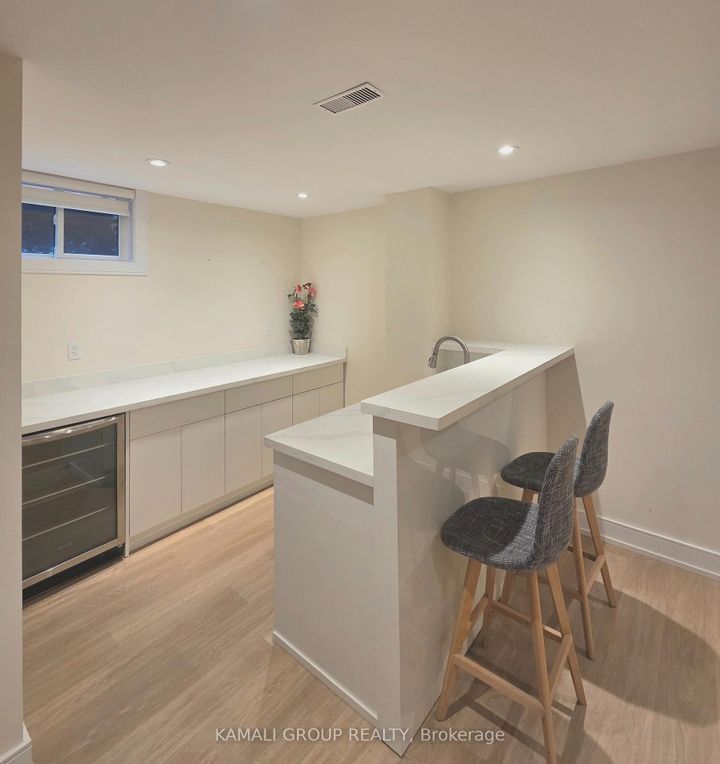 Photo 39 at 169 Charlton Boulevard, Newtonbrook West, Toronto