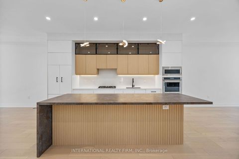 Photo 8 at 19 Ivy Avenue, South Riverdale, Toronto