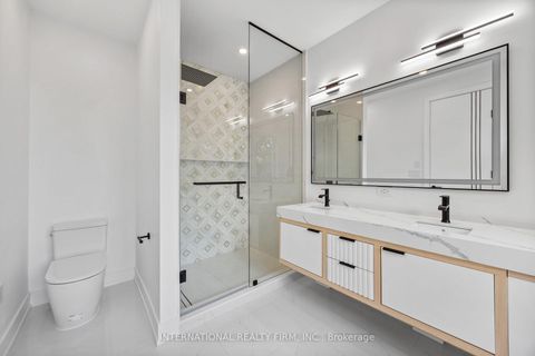 Photo 23 at 19 Ivy Avenue, South Riverdale, Toronto