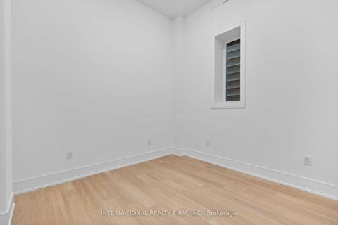 Photo 34 at 19 Ivy Avenue, South Riverdale, Toronto