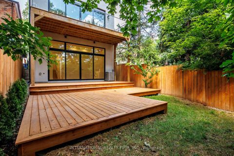 Photo 43 at 19 Ivy Avenue, South Riverdale, Toronto