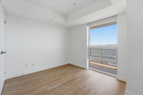 Photo 5 at 1004 - 120 Varna Drive, Lawrence, Toronto