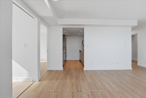 Photo 10 at 1004 - 120 Varna Drive, Lawrence, Toronto