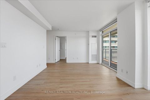 Photo 12 at 1004 - 120 Varna Drive, Lawrence, Toronto