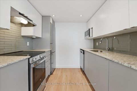 Photo 13 at 1004 - 120 Varna Drive, Lawrence, Toronto