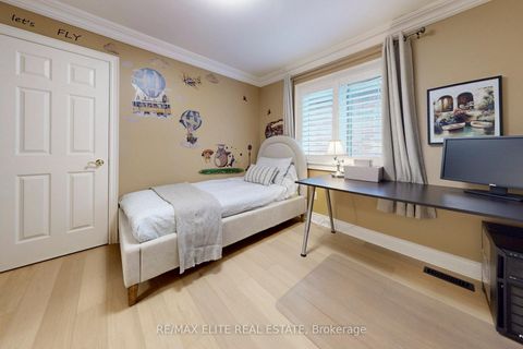 Photo 29 at 112 Westbury Court, Westbrook, Richmond Hill