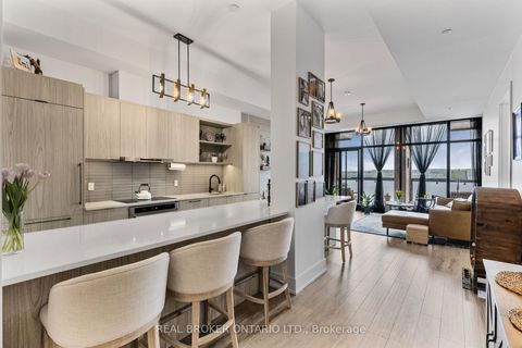 Photo 4 at PH 3 - 185 Dunlop Street E, Lakeshore, Barrie