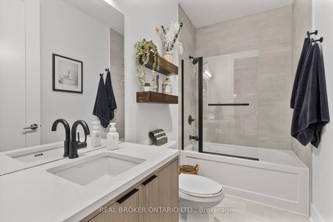 Photo 29 at PH 3 - 185 Dunlop Street E, Lakeshore, Barrie