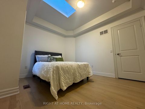 Photo 23 at 58B Thirty Second Street, Long Branch, Toronto