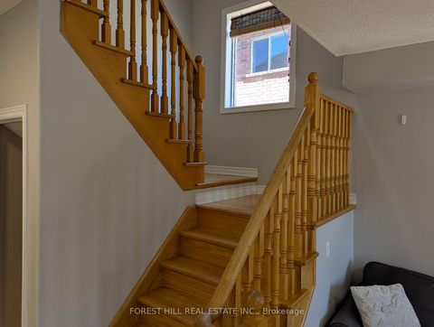 Photo 21 at 31 Connaught Lane, Shore, Barrie